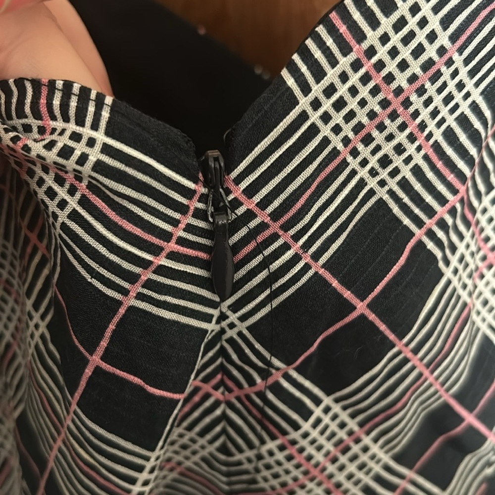 NWOT Club Monaco Plaid Peplum Cami - Picture 7 of 8